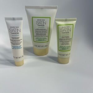 Mary Kay White Tea Citrus Satin Hands Pampering Set - Travel Size